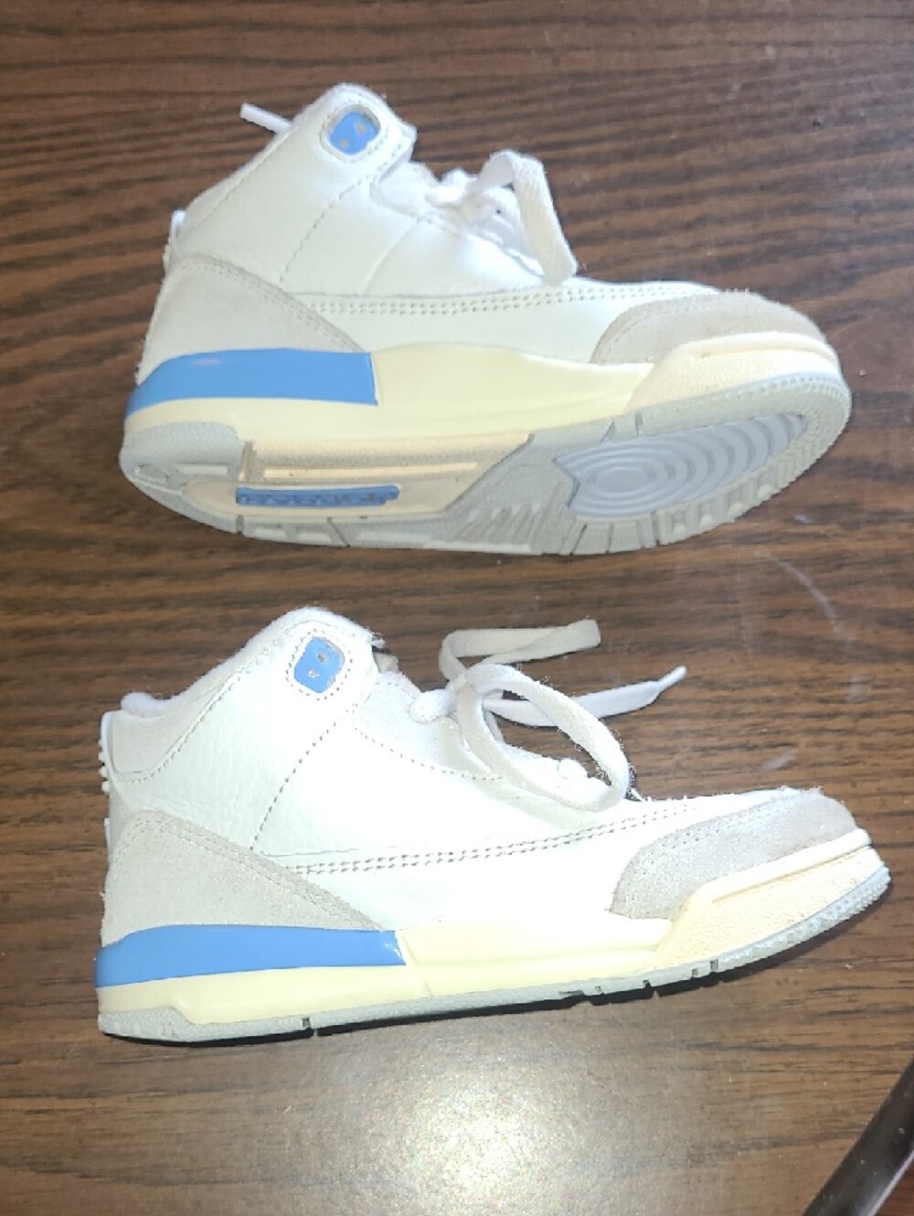 Jordan 3 Retro PS Lucky Baby/toddler White And Blue Size 10c